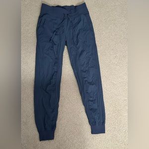 Dance Studio Mid-Rise Jogger